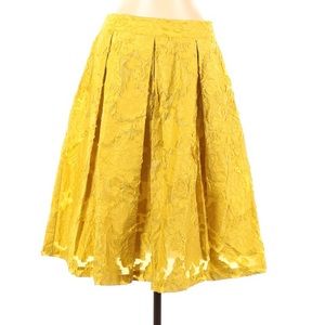 Who what wear full textured A line yellow skirt 6